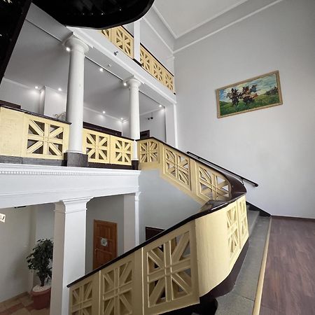 Hotel Polonia Namysłów Dış mekan fotoğraf