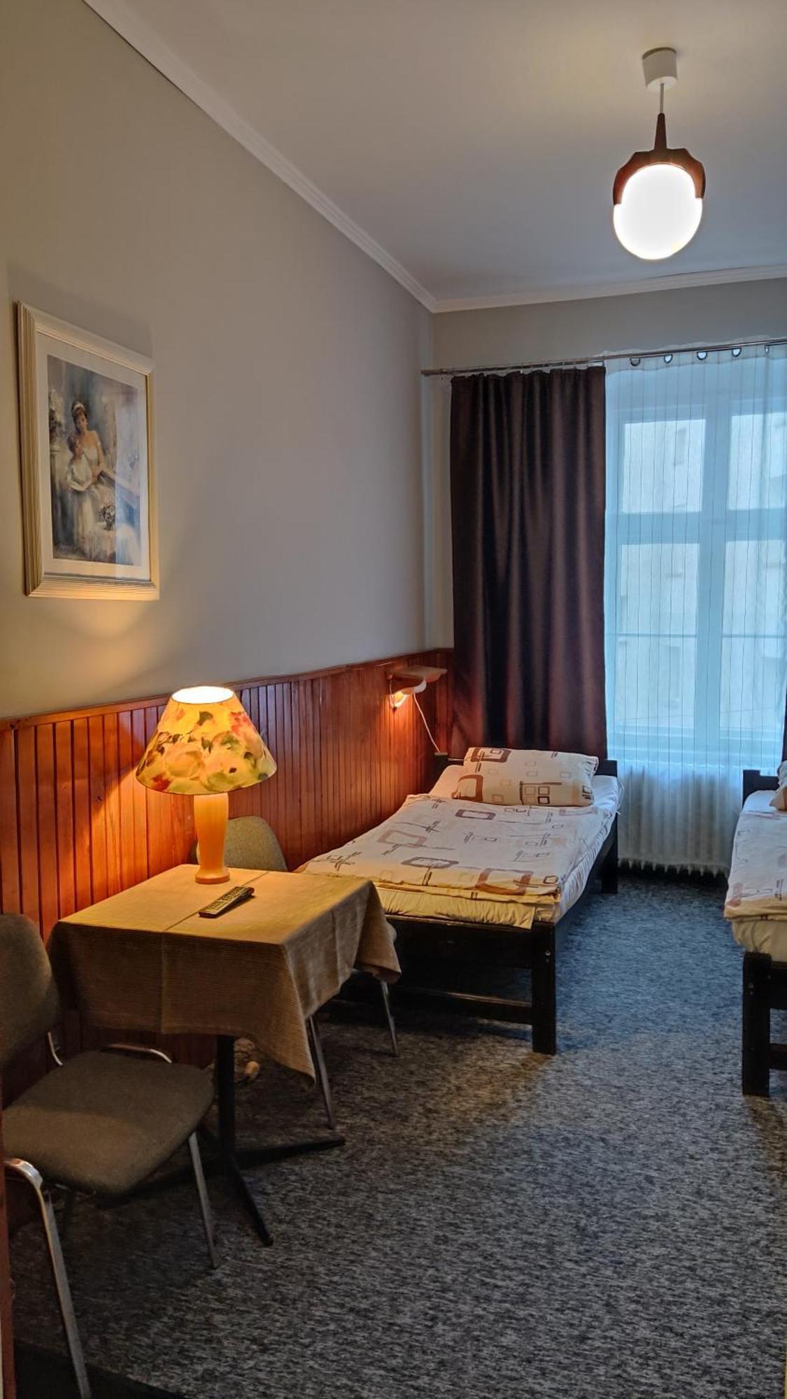 Hotel Polonia Namysłów Dış mekan fotoğraf