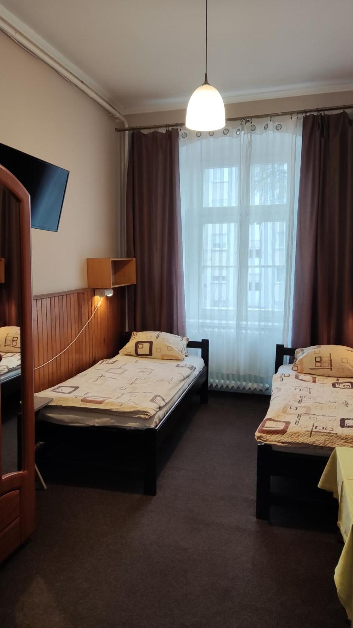 Hotel Polonia Namysłów Dış mekan fotoğraf