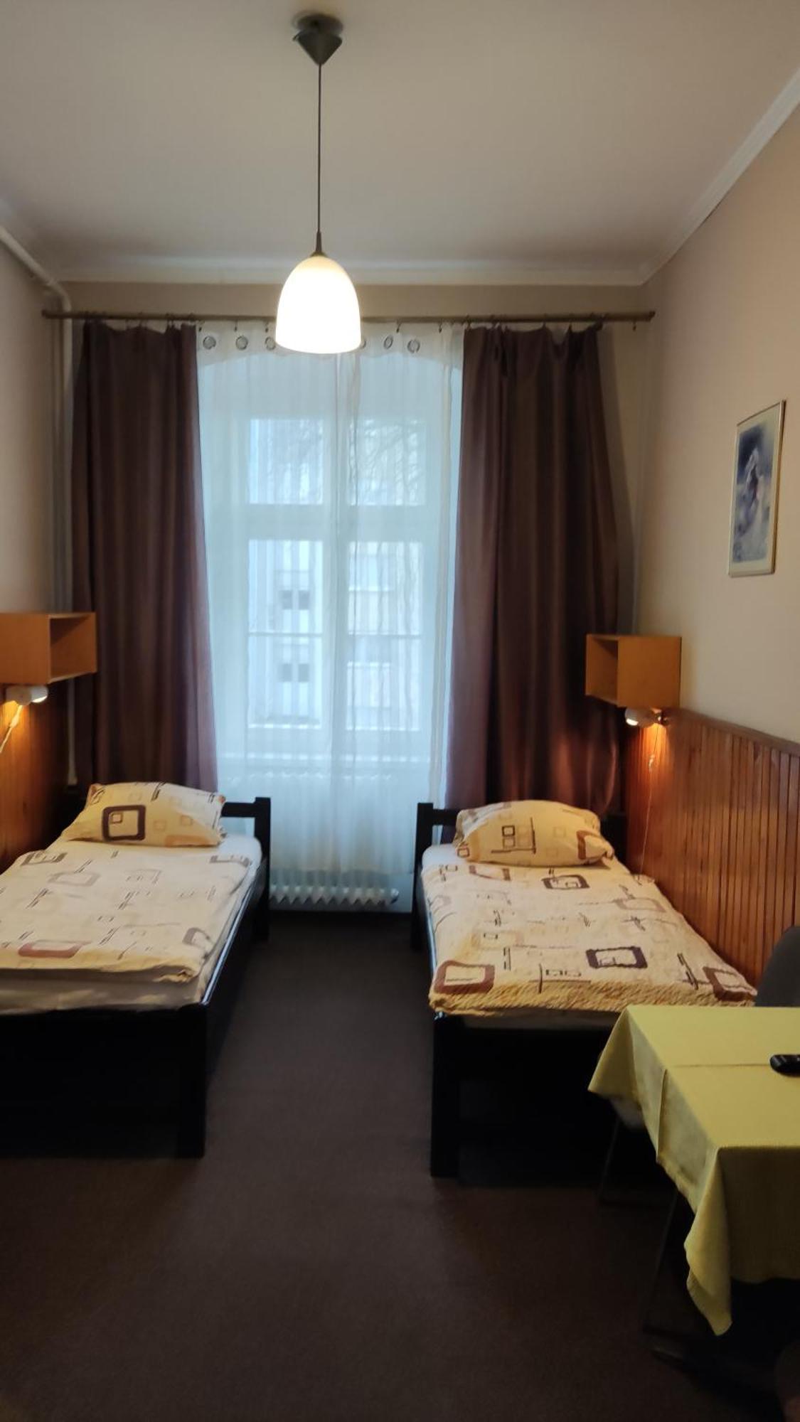 Hotel Polonia Namysłów Dış mekan fotoğraf