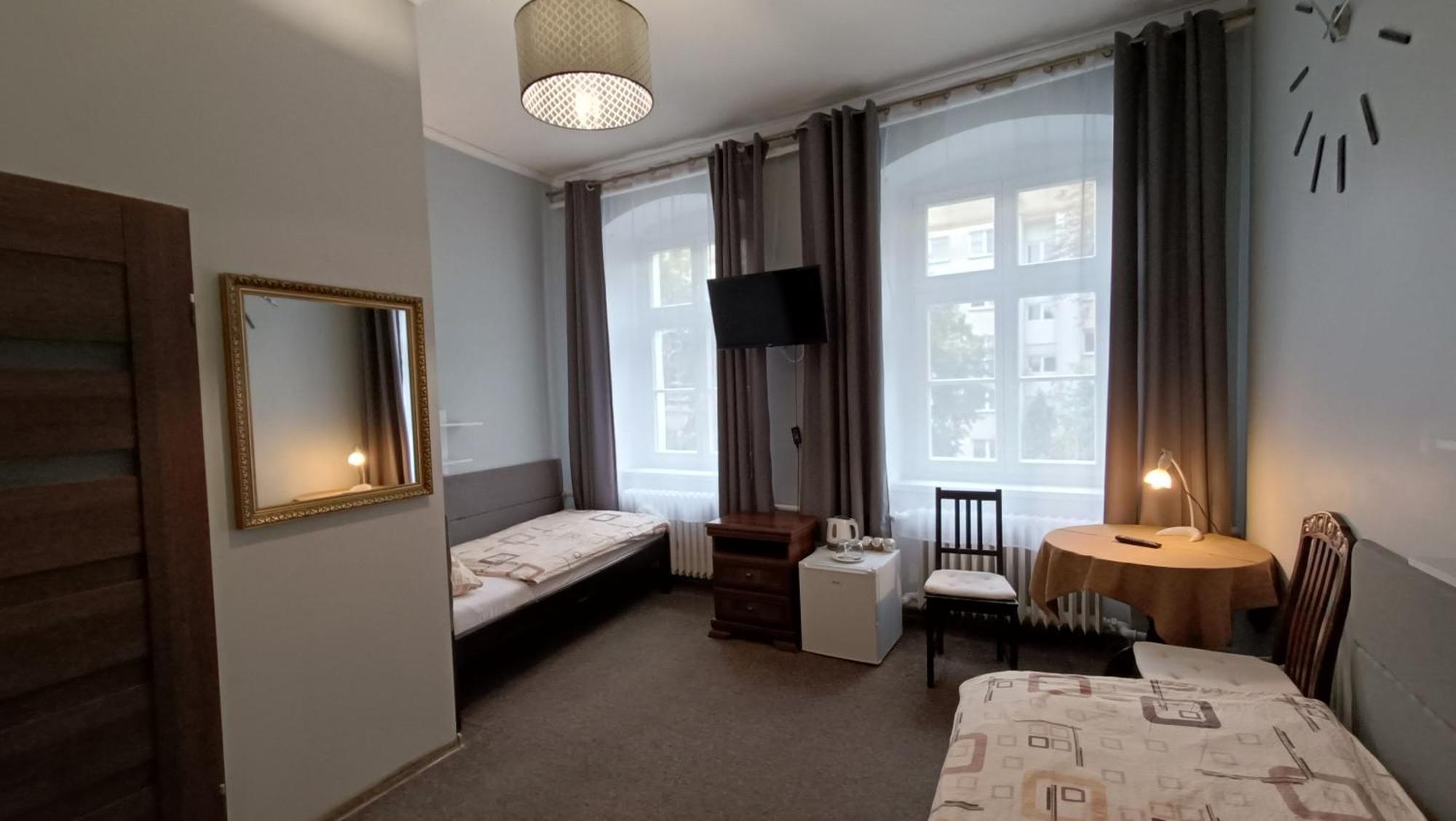 Hotel Polonia Namysłów Dış mekan fotoğraf