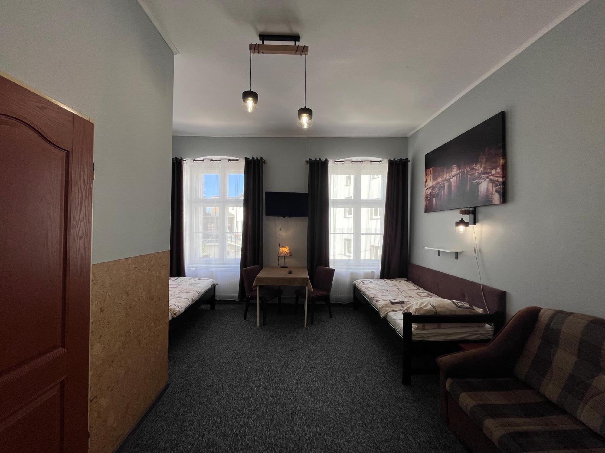 Hotel Polonia Namysłów Dış mekan fotoğraf