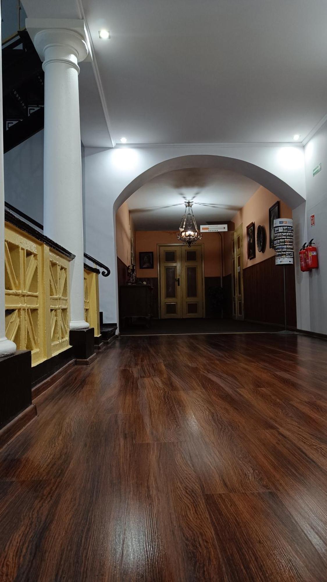 Hotel Polonia Namysłów Dış mekan fotoğraf