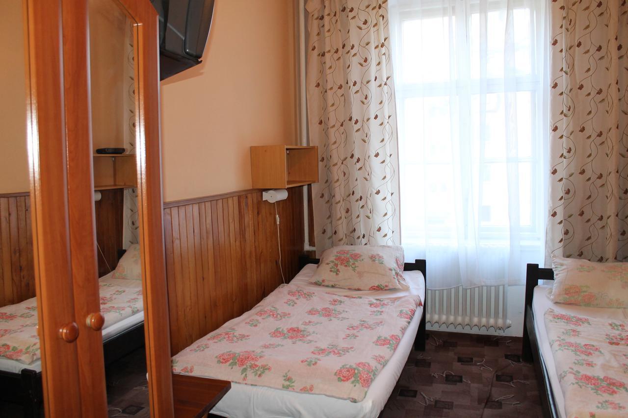 Hotel Polonia Namysłów Dış mekan fotoğraf